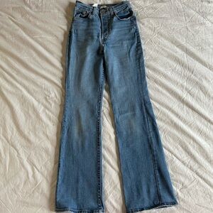 Levi's Women's Bootcut Jeans in Classic Blue